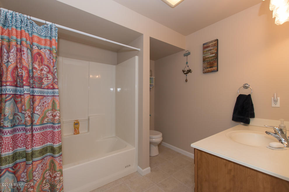 100 Starr Rd, Plainwell, MI 49080 photo 19