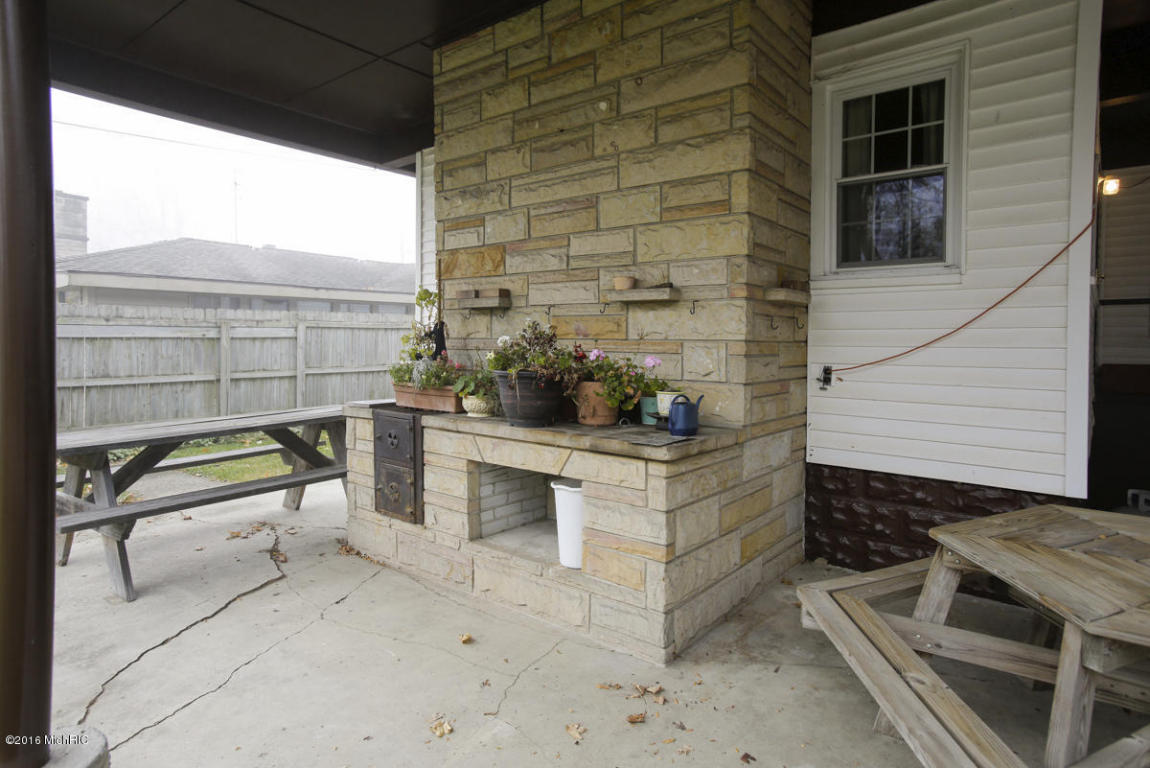 400 S Hooker Ave, Three Rivers, MI 49093 photo 25