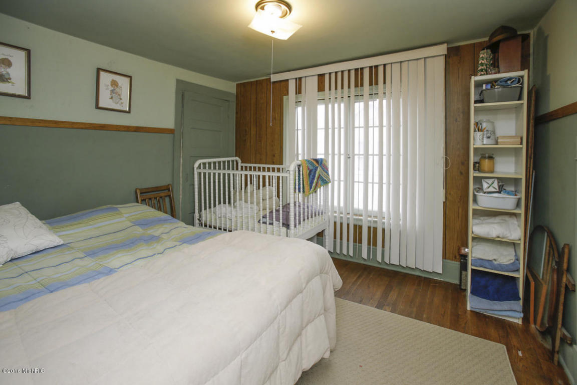 400 S Hooker Ave, Three Rivers, MI 49093 photo 16