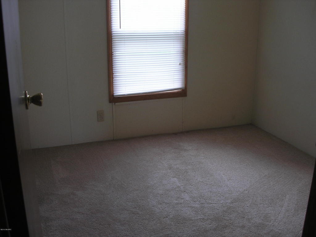 15040 Country Ln, Constantine, MI 49042 photo 8