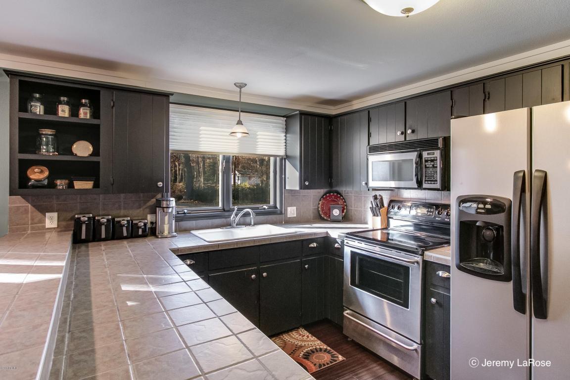 3075 53rd St, Hamilton, MI 49419 photo 6