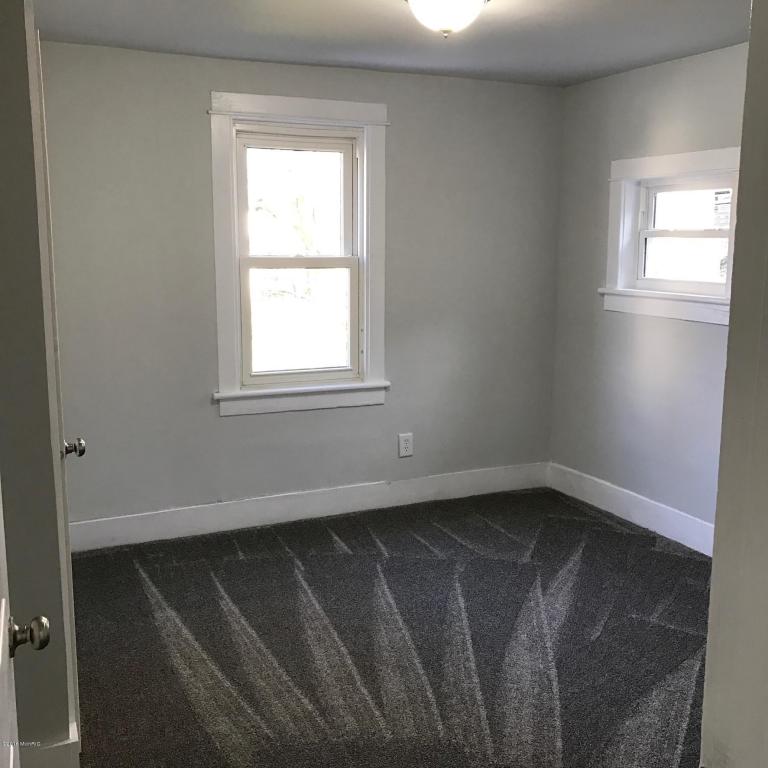 207 W Bennett St, Three Rivers, MI 49093 photo 11