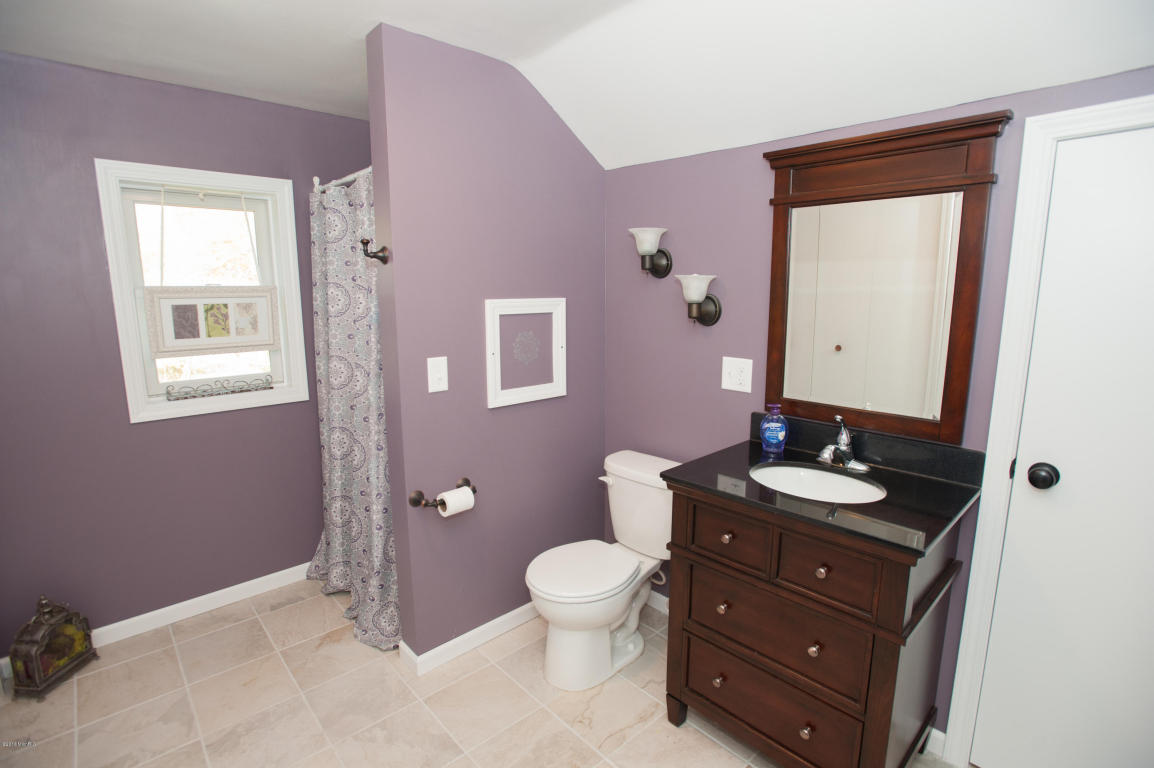 312 E Hanson St, Whitehall, MI 49461 photo 22