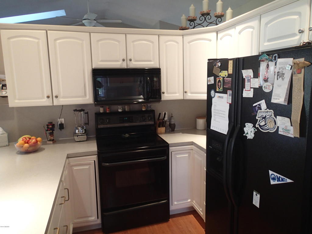 1675 E 80th St, Newaygo, MI 49337 photo 15