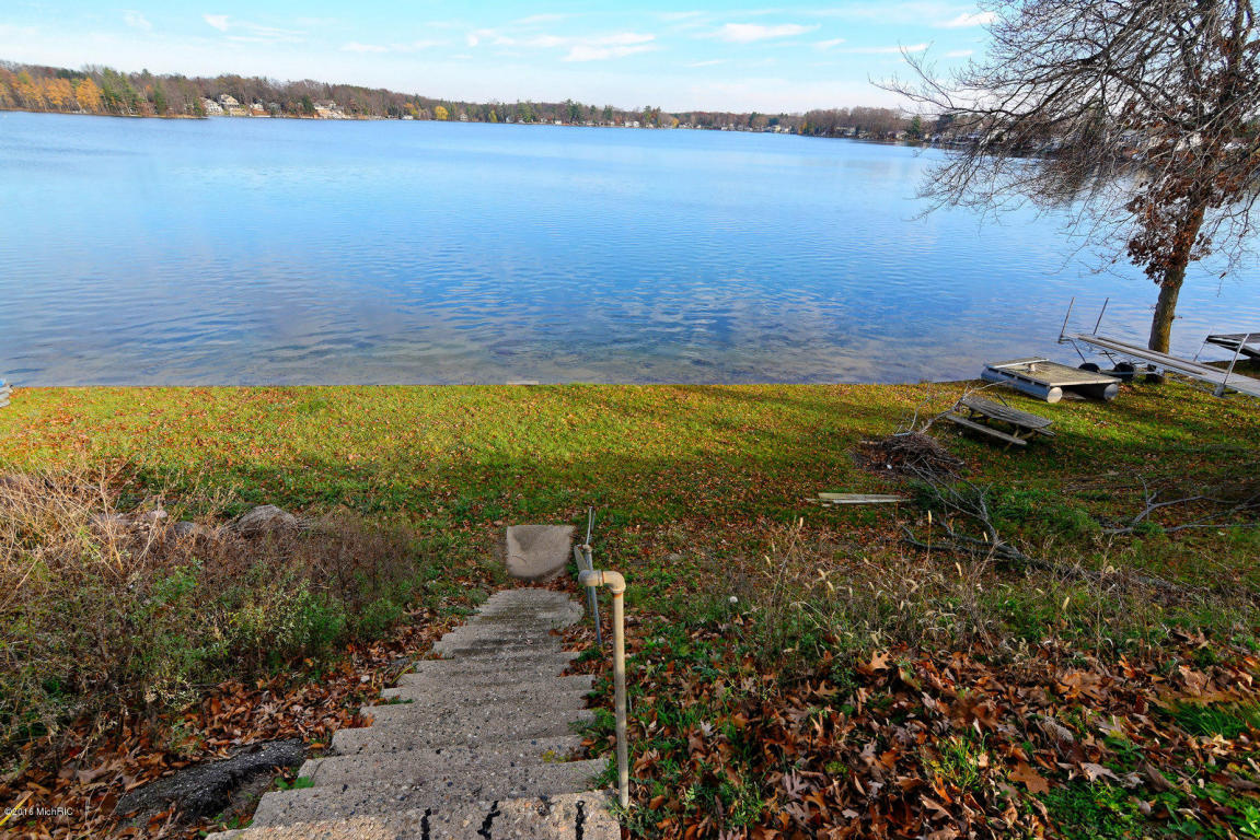 1375 Diamond Dr SW, Stanton, MI 48888 photo 9
