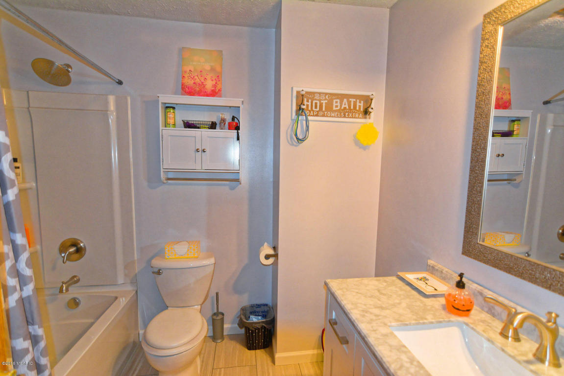 1375 Diamond Dr SW, Stanton, MI 48888 photo 22