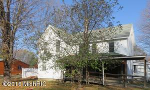 63 Smith St, Coldwater, MI 49036 photo 1