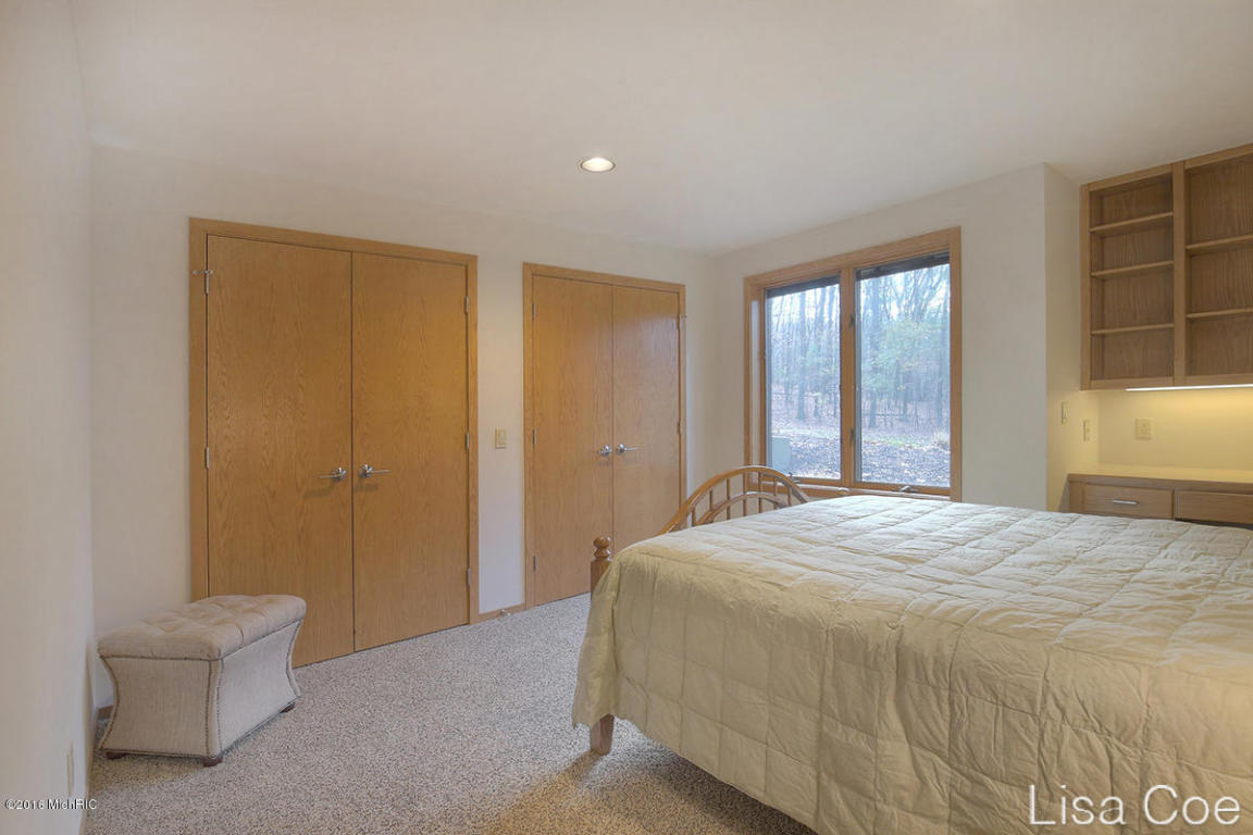 8500 Bailey Dr NE, Ada, MI 49301 photo 33