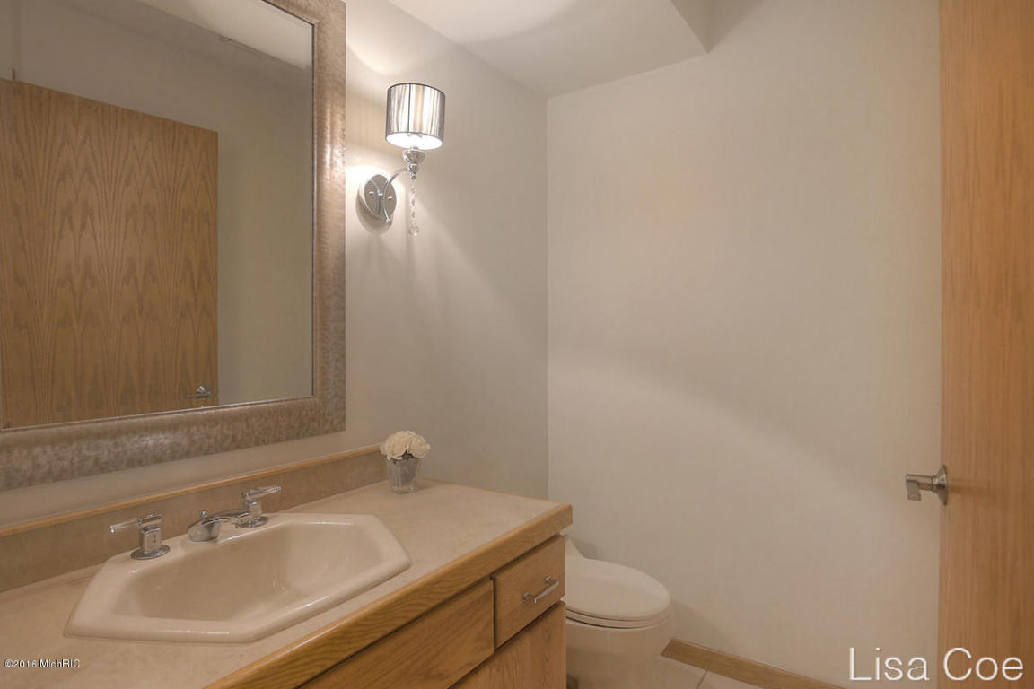 8500 Bailey Dr NE, Ada, MI 49301 photo 34