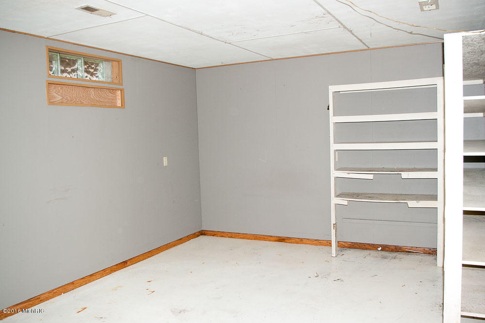 5315 N River Rd, Evart, MI 49631 photo 25
