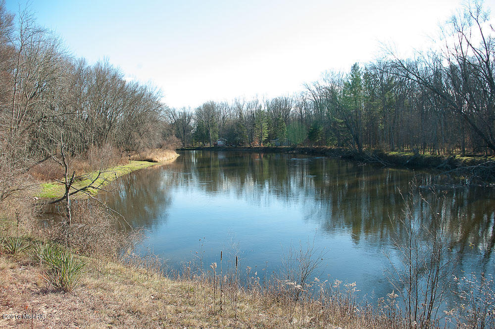 5315 N River Rd, Evart, MI 49631 photo 11