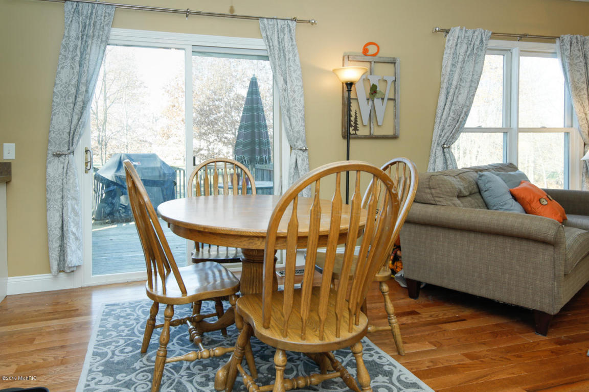 41580 Robin St, Mattawan, MI 49071 photo 10