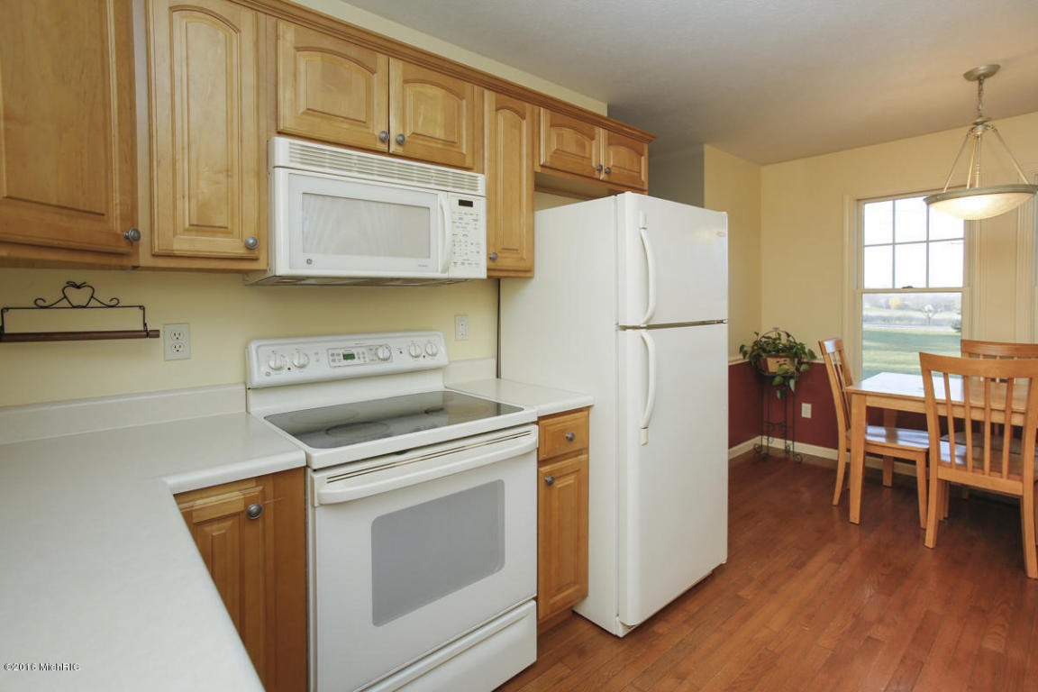 693 Pierce Rd, Plainwell, MI 49080 photo 11