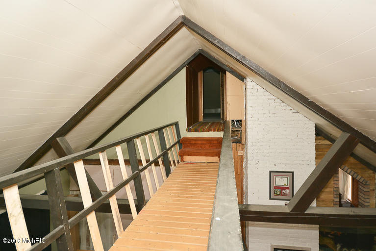 323 E Bridge St, Plainwell, MI 49080 photo 25