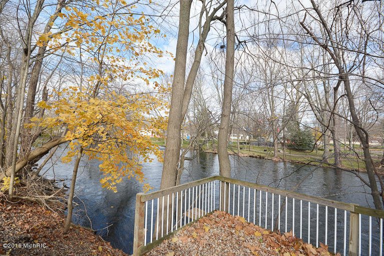 323 E Bridge St, Plainwell, MI 49080 photo 39