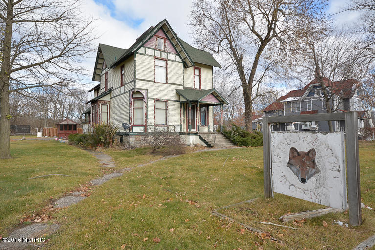 323 E Bridge St, Plainwell, MI 49080 photo 31