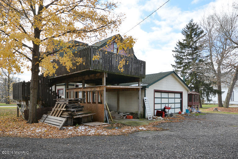 323 E Bridge St, Plainwell, MI 49080 photo 41