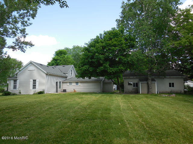 17691 Bailey Rd, Bailey, MI 49303 photo 5