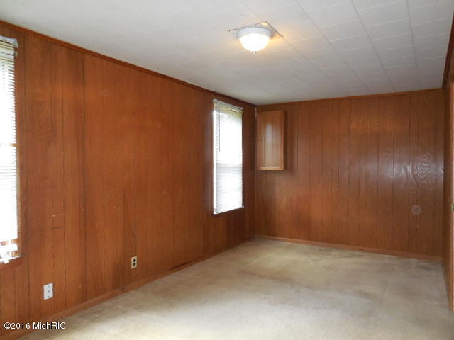 17691 Bailey Rd, Bailey, MI 49303 photo 17