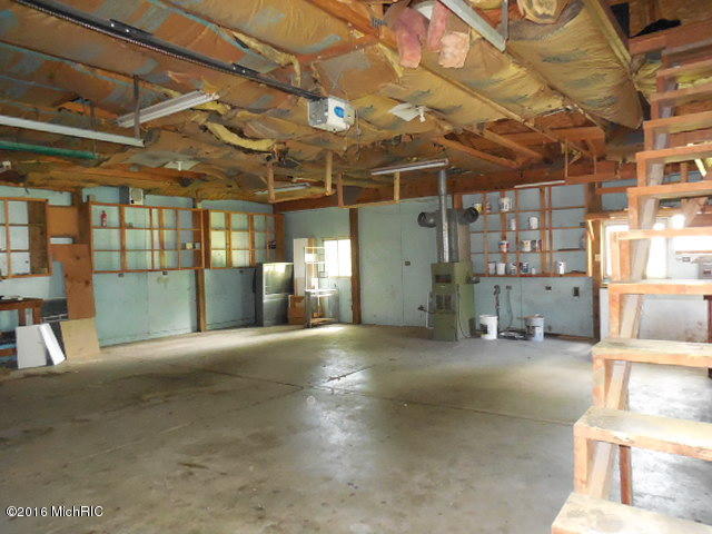17691 Bailey Rd, Bailey, MI 49303 photo 8