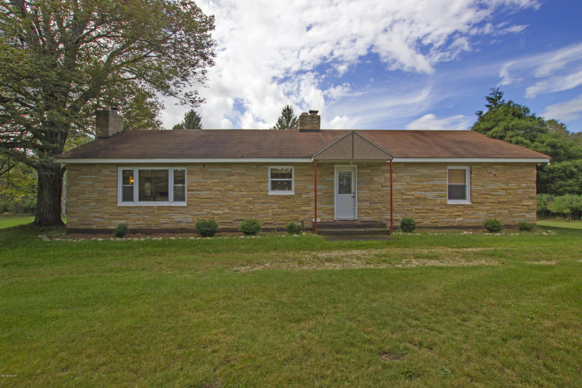 3527 E 56th St, Chase, MI 49623 photo 4