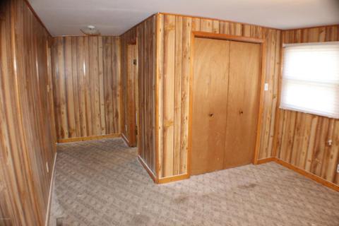 511 E Main St, Hartford, MI 49057 photo 19