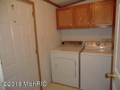 41 Smith St, Coldwater, MI 49036 photo 12