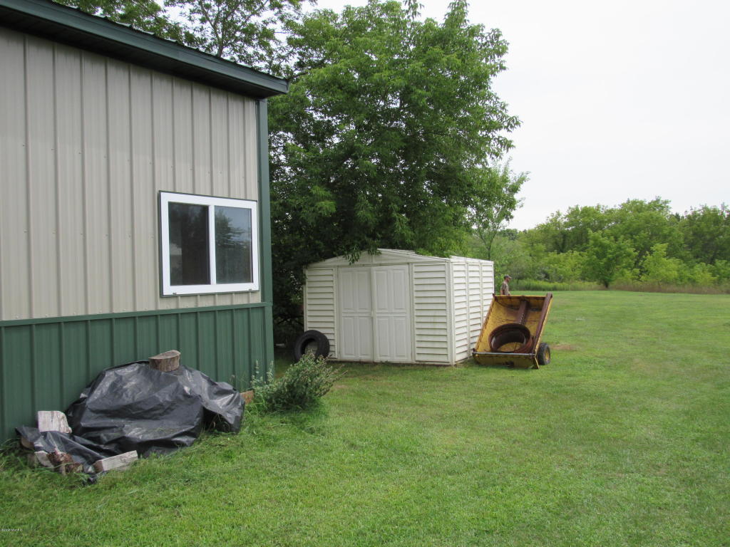 9386 S Brown Rd, Fenwick, MI 48834 photo 49