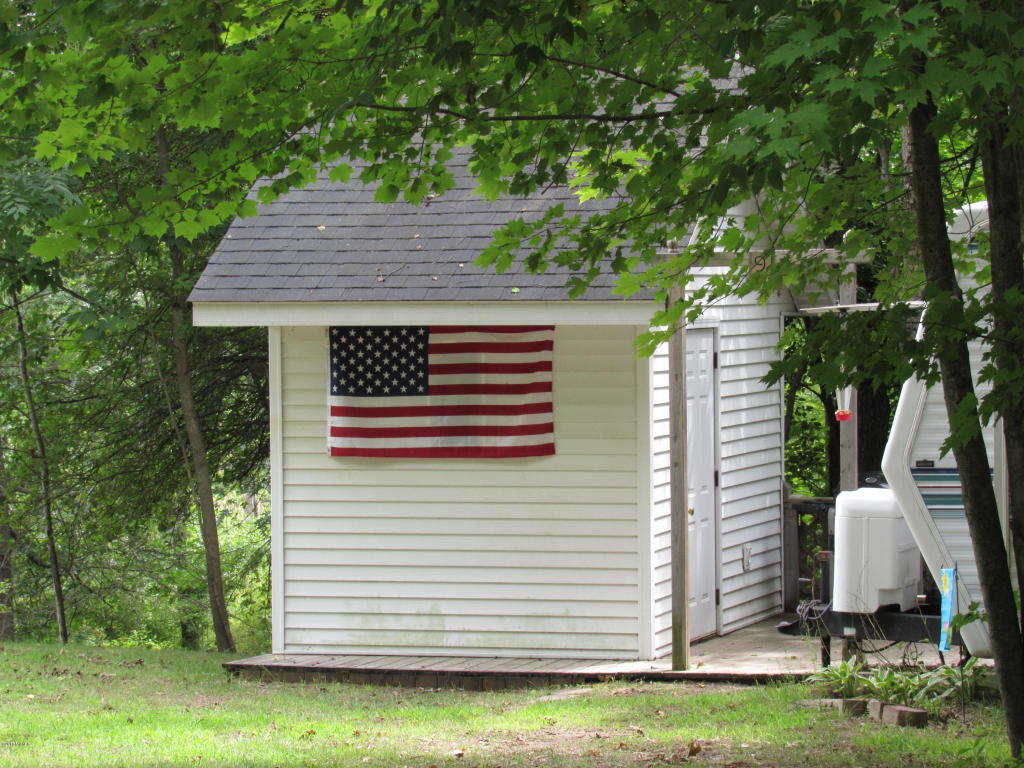 9386 S Brown Rd, Fenwick, MI 48834 photo 23