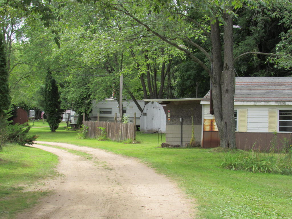 9386 S Brown Rd, Fenwick, MI 48834 photo 35
