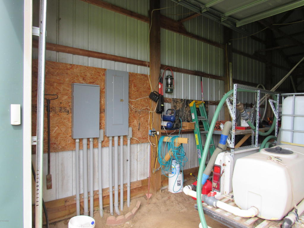 9386 S Brown Rd, Fenwick, MI 48834 photo 55
