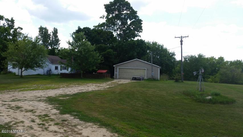 9386 S Brown Rd, Fenwick, MI 48834 photo 5
