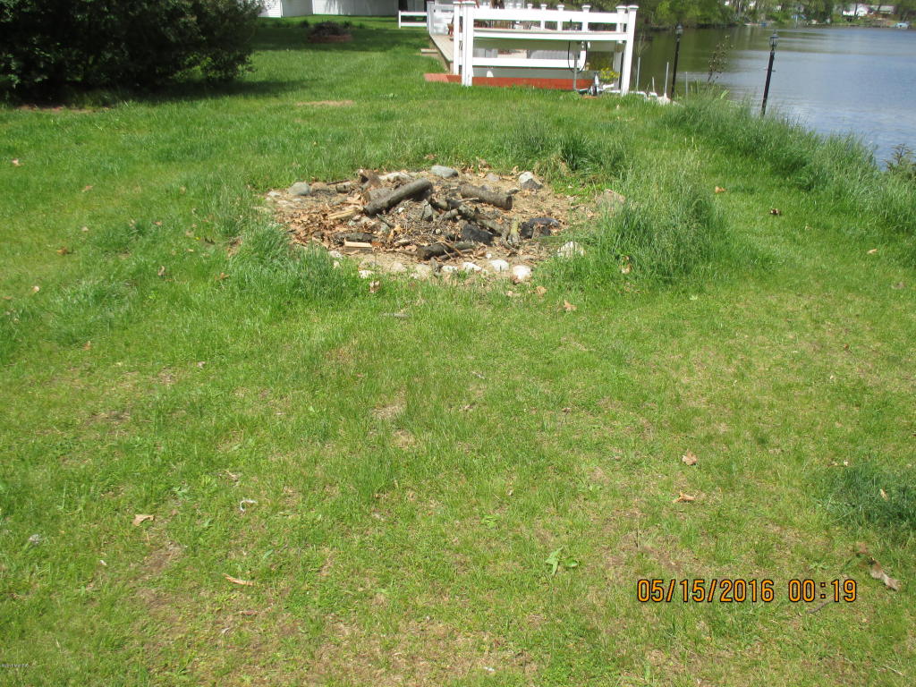 23617 River Run Pt, Mendon, MI 49072 photo 13