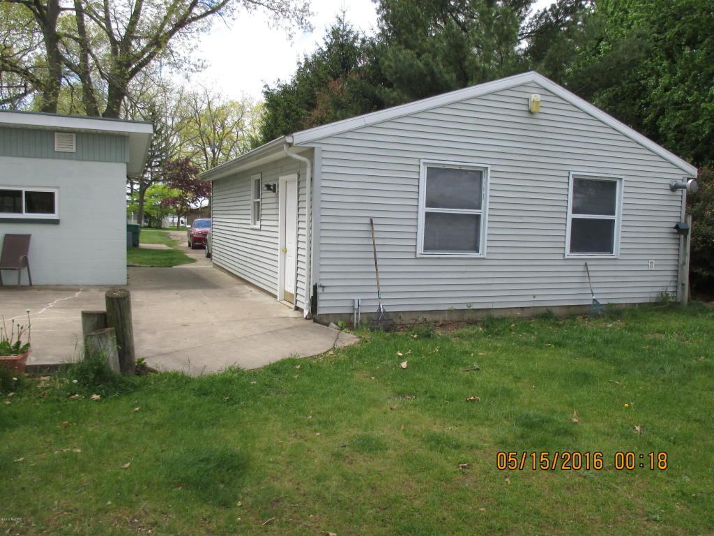 23617 River Run Pt, Mendon, MI 49072 photo 4