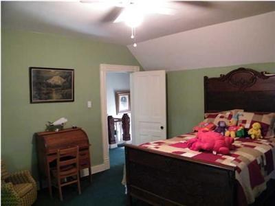 114 Hanover St, Belding, MI 48809 photo 11