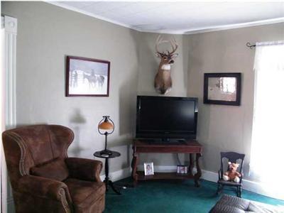 114 Hanover St, Belding, MI 48809 photo 6