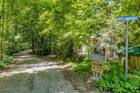 7425 Beach Trl, Harbert, MI 49115 photo 1