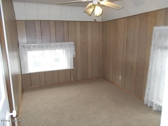 34 E Pine St, Fremont, MI 49412 photo 57