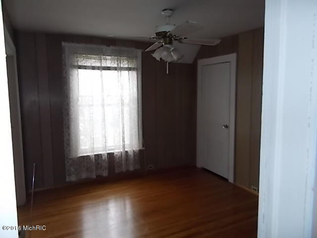 34 E Pine St, Fremont, MI 49412 photo 49