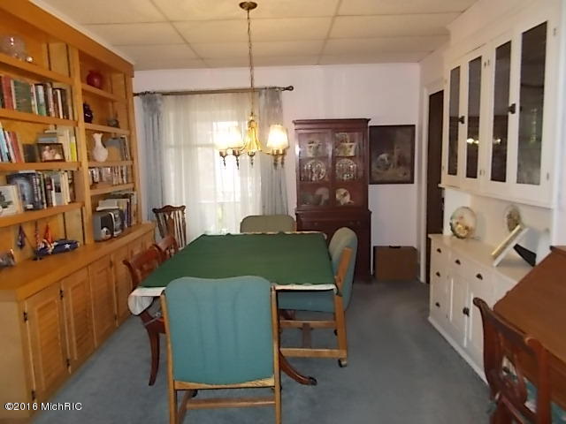 34 E Pine St, Fremont, MI 49412 photo 24