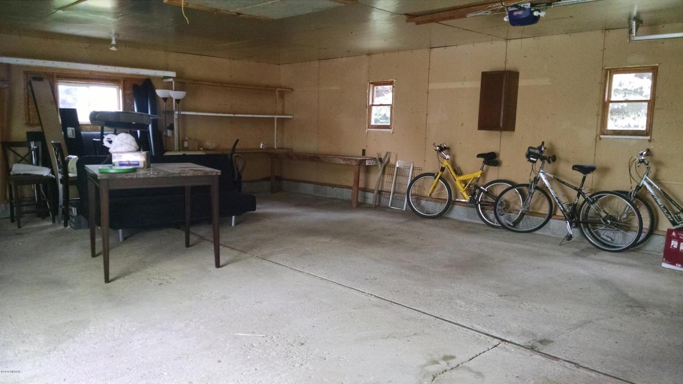7875 W Fillmore Rd, Sumner, MI 48889 photo 17