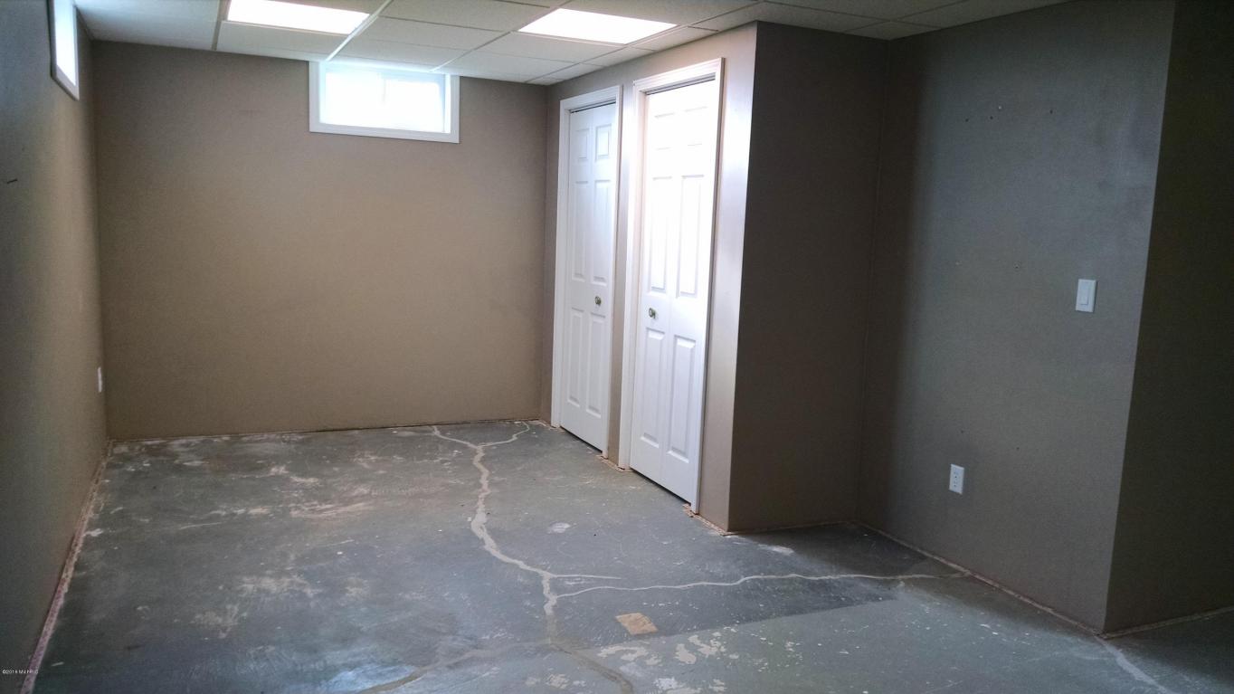 7875 W Fillmore Rd, Sumner, MI 48889 photo 13