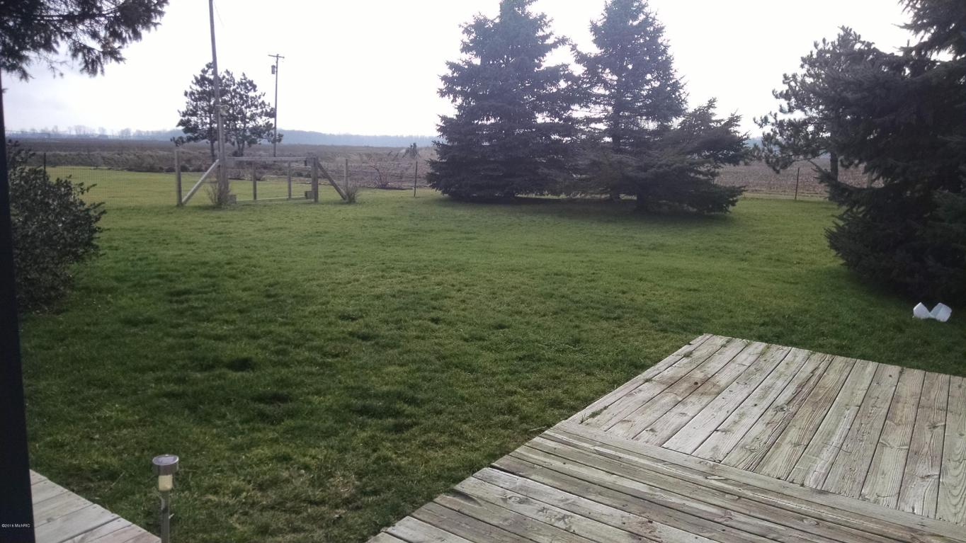 7875 W Fillmore Rd, Sumner, MI 48889 photo 25