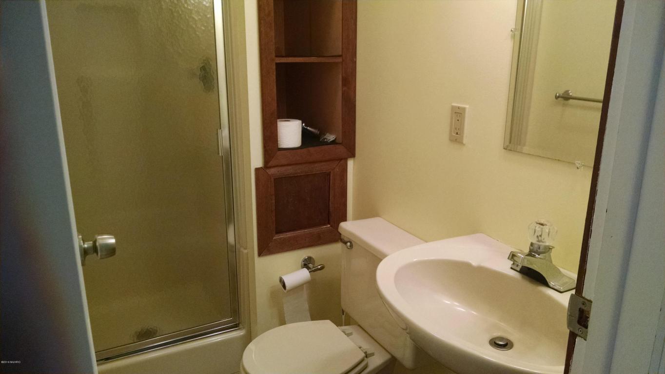 7875 W Fillmore Rd, Sumner, MI 48889 photo 9