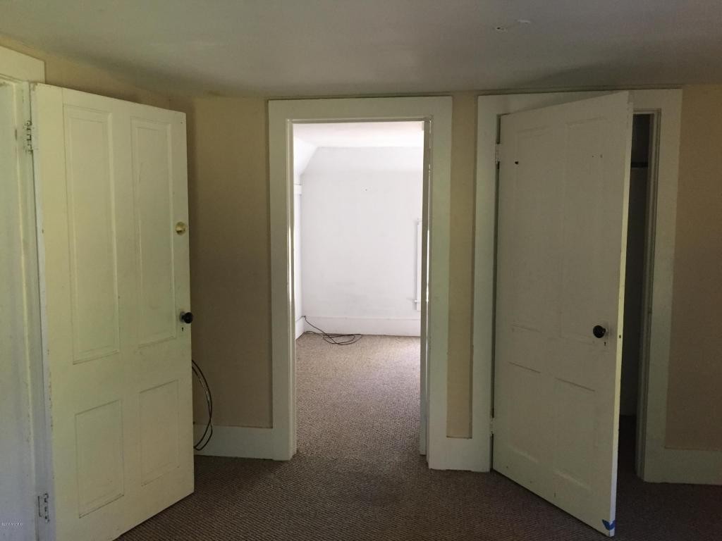 509 E State St, Cassopolis, MI 49031 photo 12