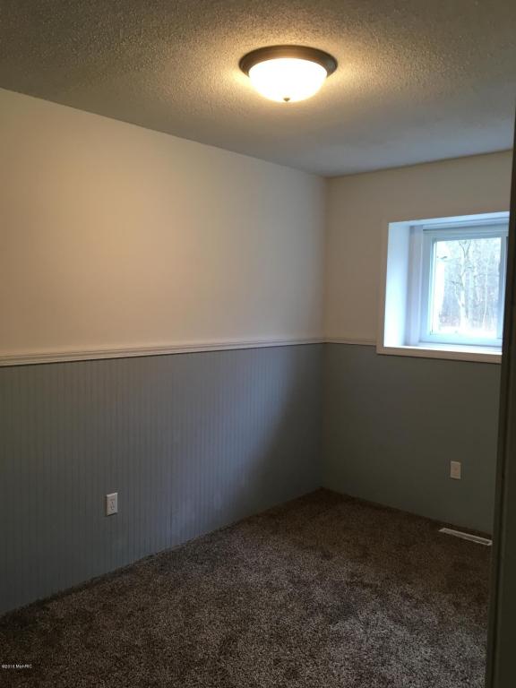 851 S Mcclelland, White Cloud, MI 49349 photo 34