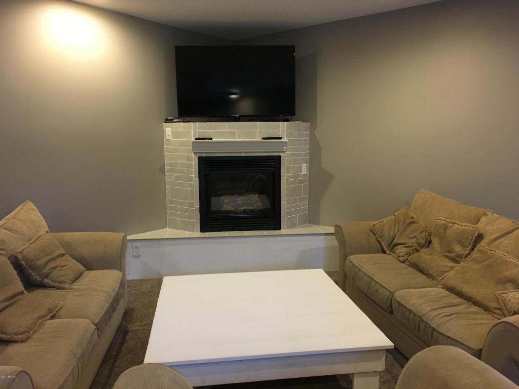851 S Mcclelland, White Cloud, MI 49349 photo 17