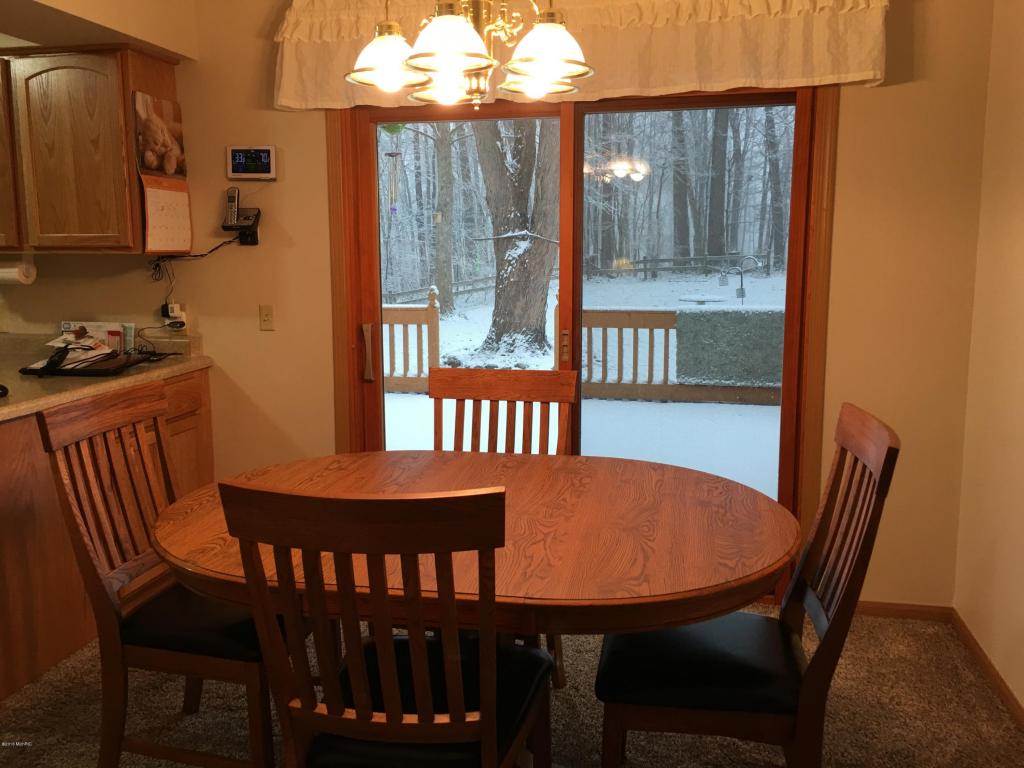 400 N Whites Bridge Rd, Belding, MI 48809 photo 11