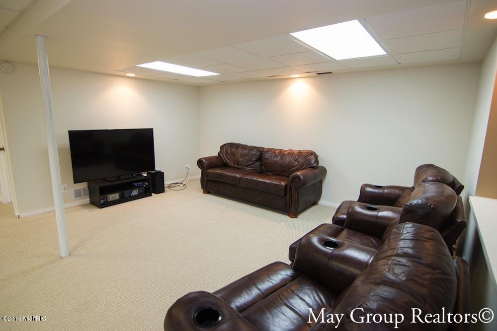 7997 Bolt Dr SE, Ada, MI 49301 photo 41