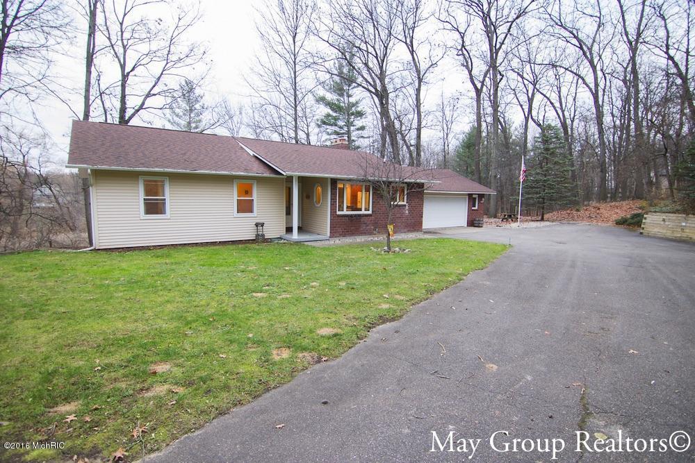 7997 Bolt Dr SE, Ada, MI 49301 photo 3